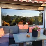2 Domizil Am Suedhang Mit Terrasse Und Pool דירה Ortenberg (Hessen)