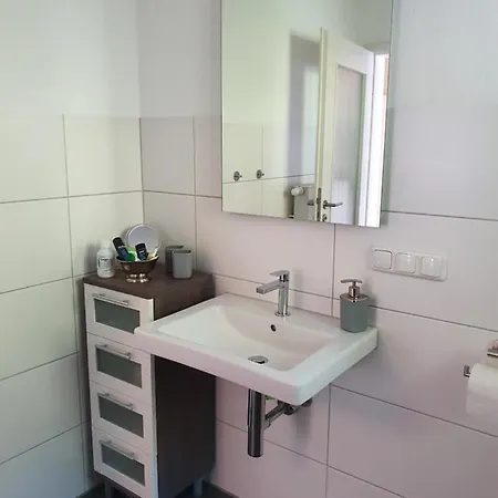 2 Domizil Am Suedhang Mit Terrasse Und Pool Апартаменты