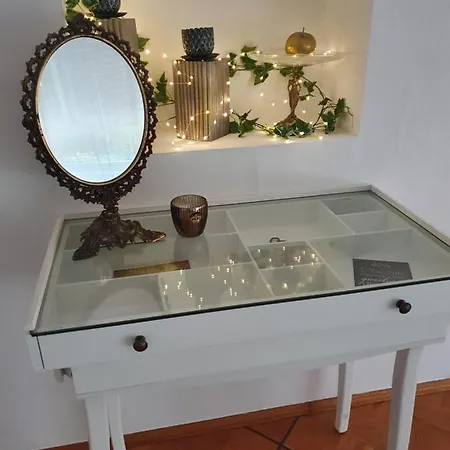 2 Domizil Am Suedhang Mit Terrasse Und Pool * Ortenberg (Hessen)