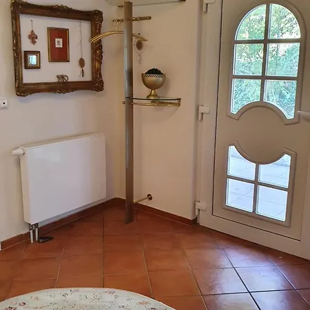 Apartmán 2 Domizil Am Suedhang Mit Terrasse Und Pool *