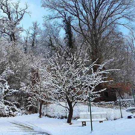 2 Domizil Am Suedhang Mit Terrasse Und Pool Апартаменты