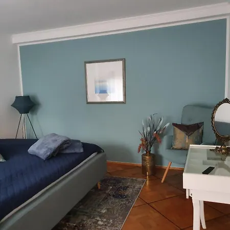 2 Domizil Am Suedhang Mit Terrasse Und Pool Lejlighed *