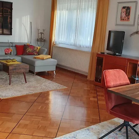 2 Domizil Am Suedhang Mit Terrasse Und Pool Ortenberg (Hessen)