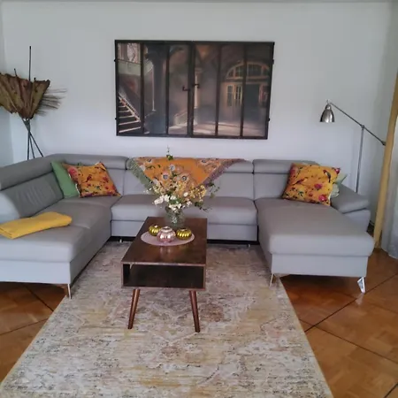 2 Domizil Am Suedhang Mit Terrasse Und Pool Апартаменты